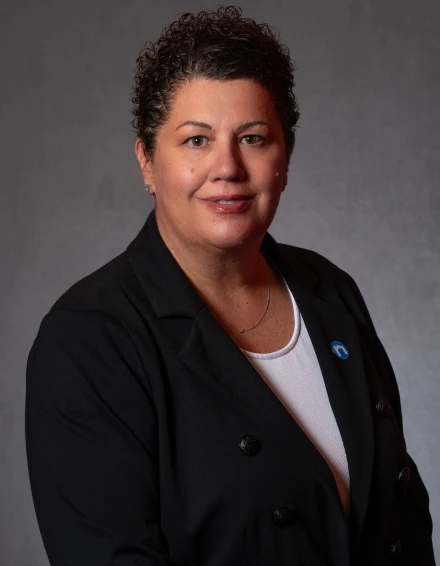 Susan McIntosh headshot